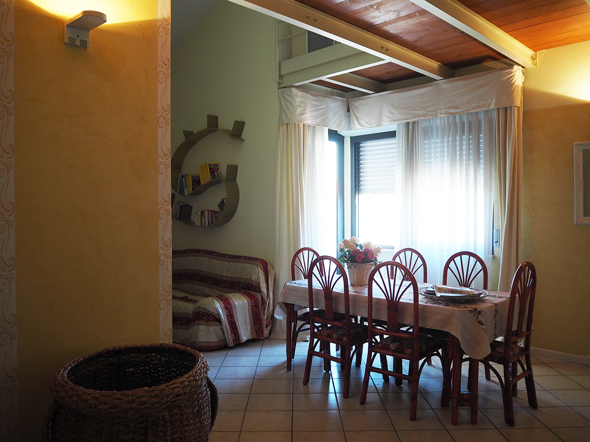 SALA PRANZO ATTICO 